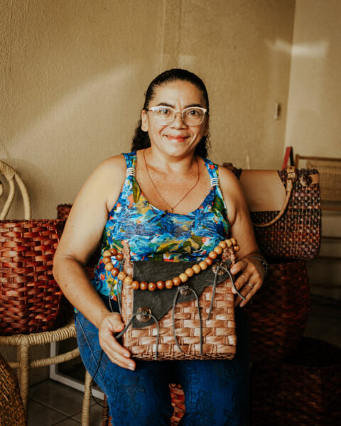 Célia Maria Freitas Felintro – Genipoart