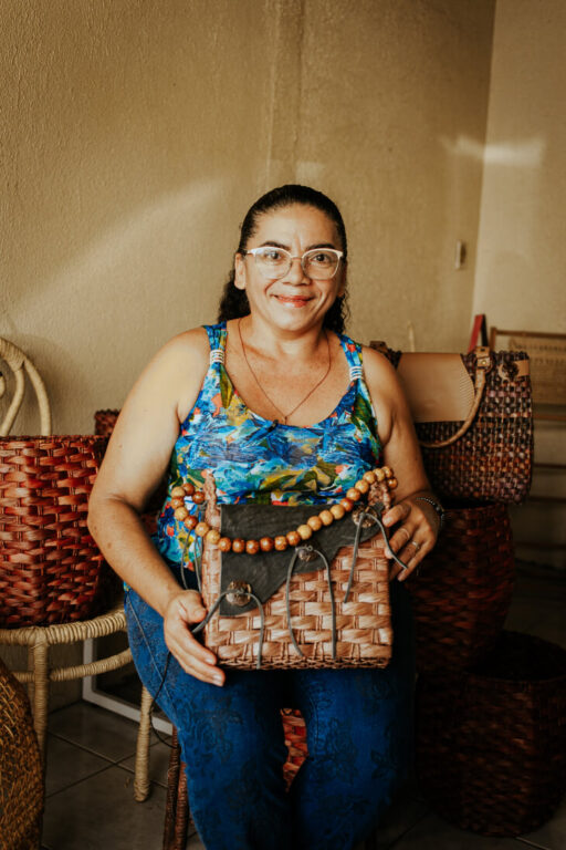 Célia Maria Freitas Felintro – Genipoart